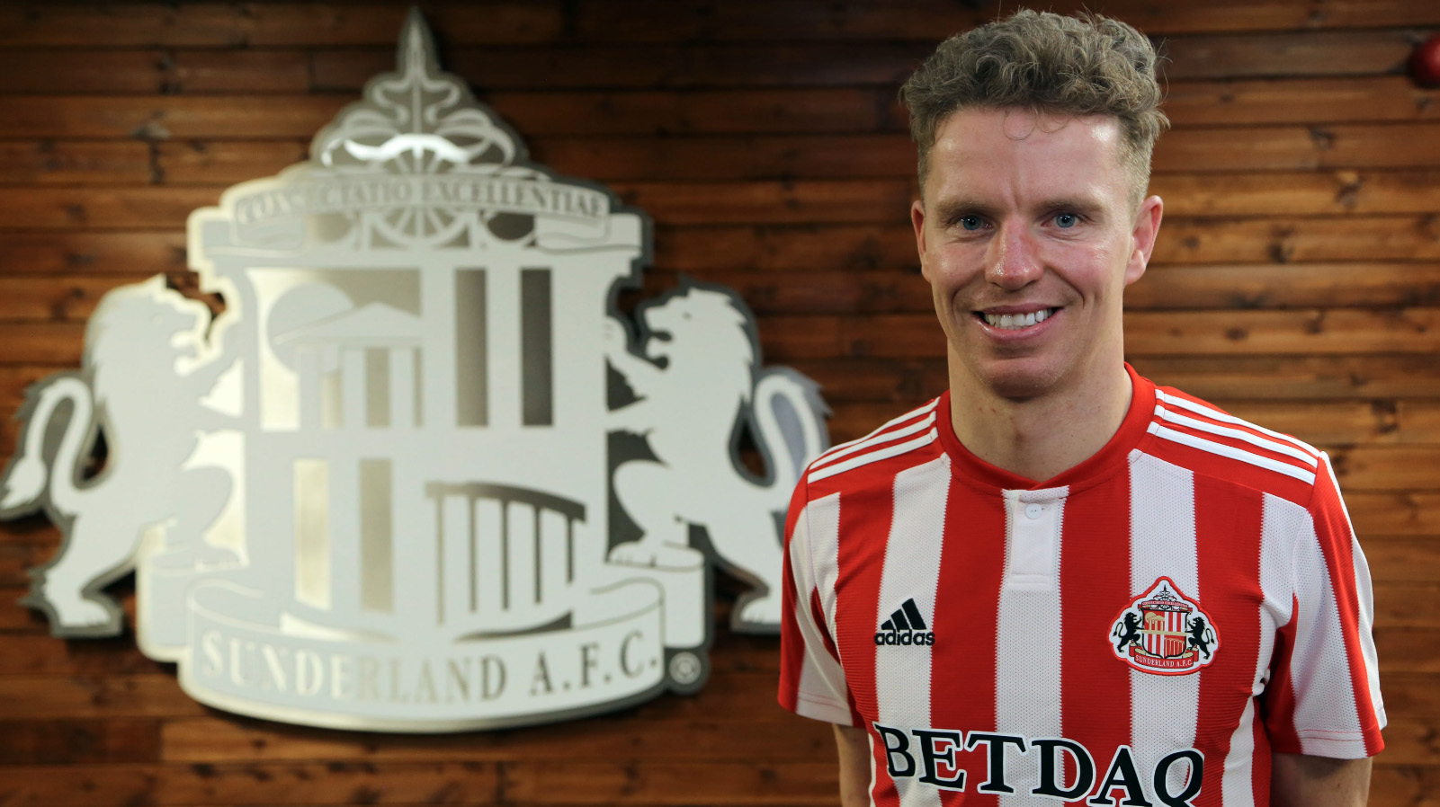 Former Sunderland midfielder Grant Leadbitter